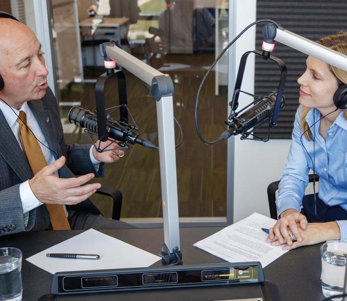 Yeutter Institute Director Jill O’Donnell interviews Nebraska Governor Pete Ricketts