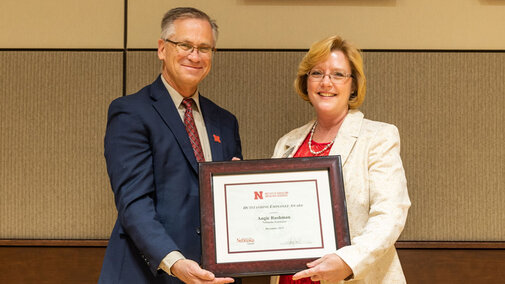 Angie Rushman receives Outstanding Employee Award